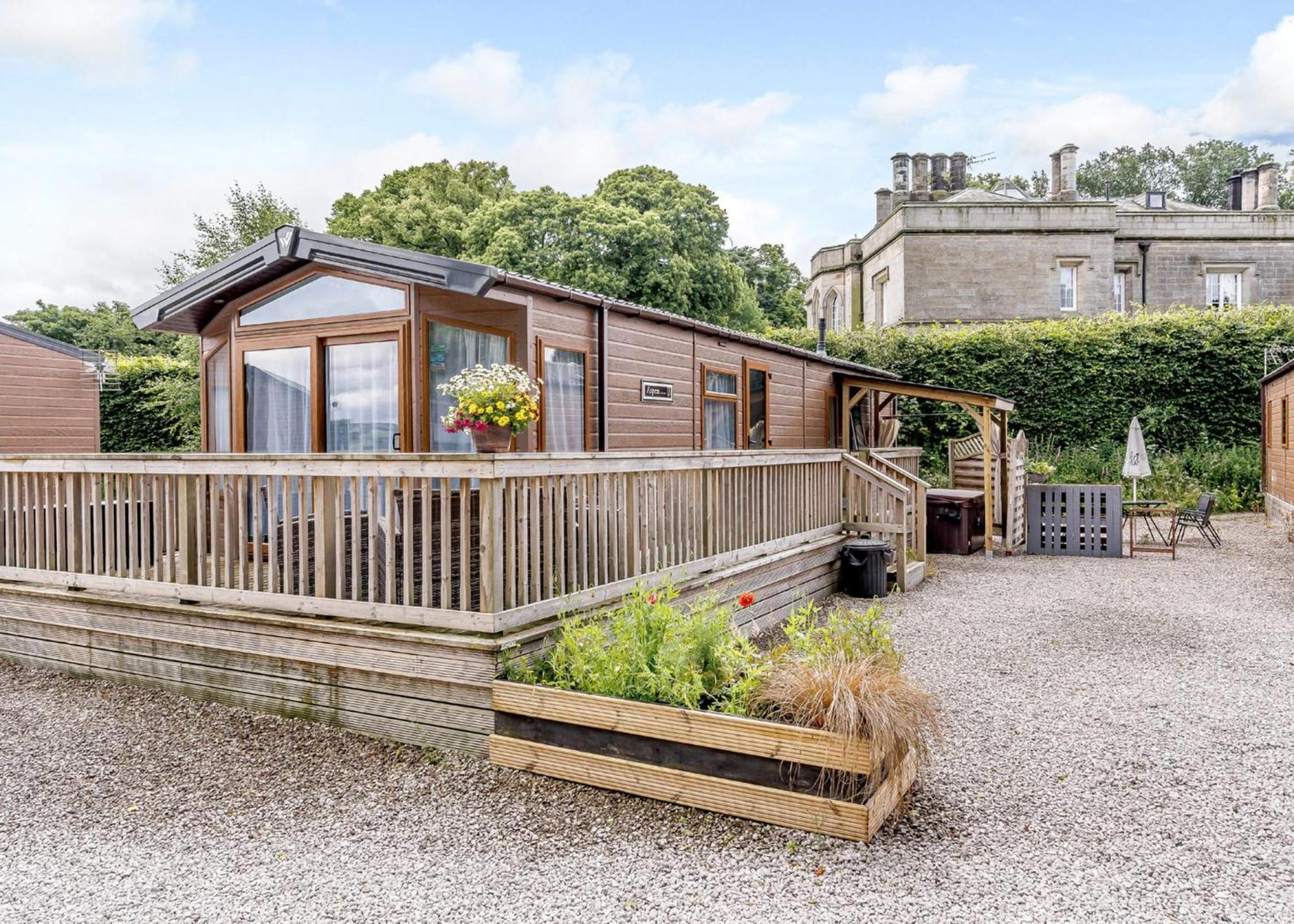 Calthwaite Hall Lodges Eksteriør billede